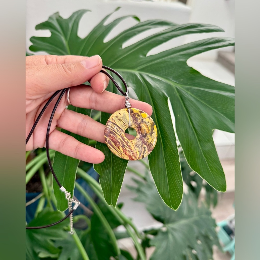 Protection & Grounding pendant